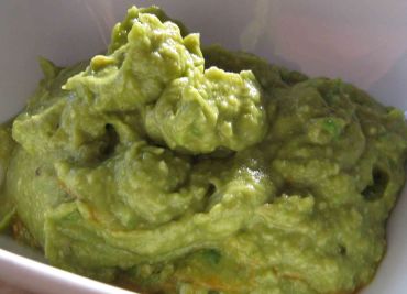 Avokádový dip Guacamole