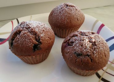 Ořechové muffiny s borůvkami