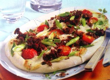 Pizza s gorgonzolou a masem