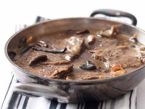 Recept Hovězí pečeně na houbách