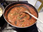 Tortellini s ricottou, špenátem a rajčatovou omáčkou