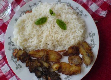 Smažený pstruh s rýží