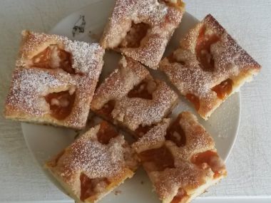 Hrníčková nekynutá buchta s ovocem od tety Maruny