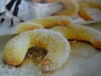 Vanilkové rohlíčky s vlašskými ořechy