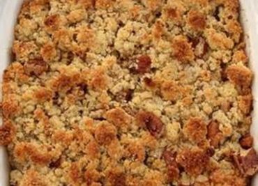 Apple bread crumb