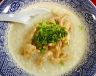 Rýžová polévka Khao Tom Kai
