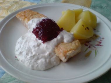 Losos s brusinkovou omáčkou