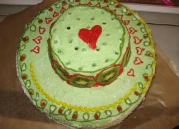 Narozeninový piškotový dort