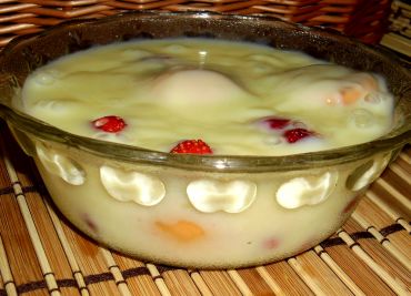 Puding s piškoty a jahodami