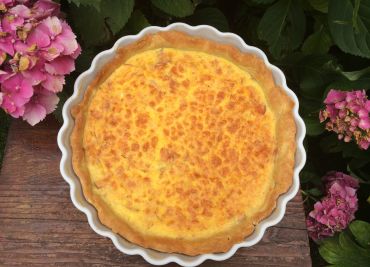 Quiche z ricotty se sýrem a slaninou