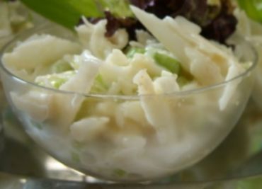 Celerový salát s cibulí - dia