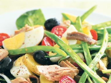 Salát Nicoise 1