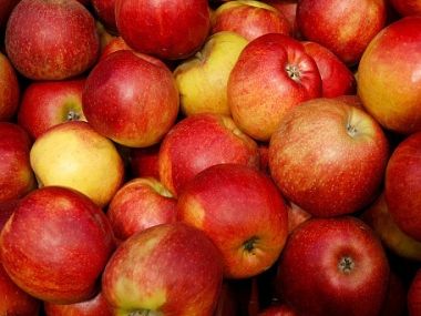 Jablíčka plněná ovocem