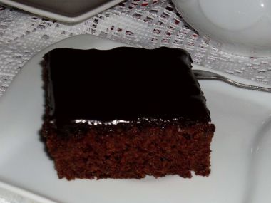 Kakaová buchta s polevou