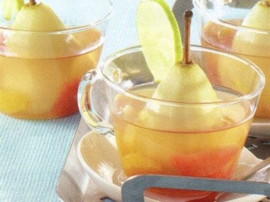 Citrusový nápoj s ovocem
