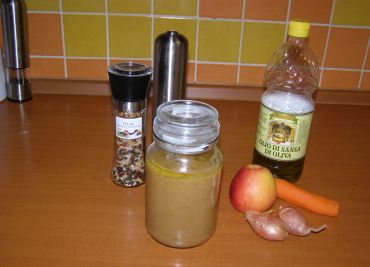Jablkové chutney s mrkví