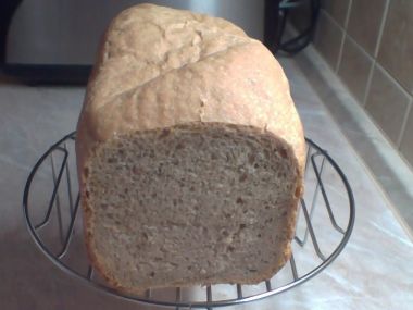 Pšenično - grahamový pivní chléb z domácí pekárny