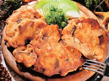 Houbové smaženky (recept od mojí prababičky) se salátem