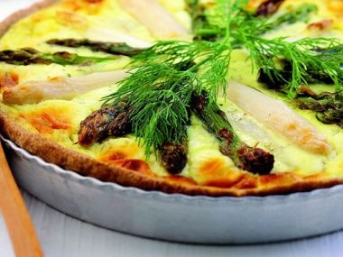 Chřestový quiche s anglickou slaninou