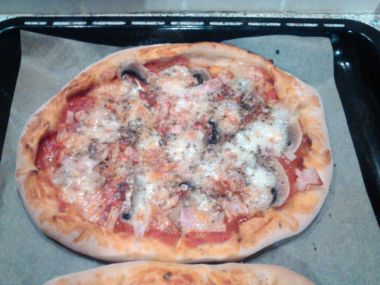 Pizza capriccioza - žampionová