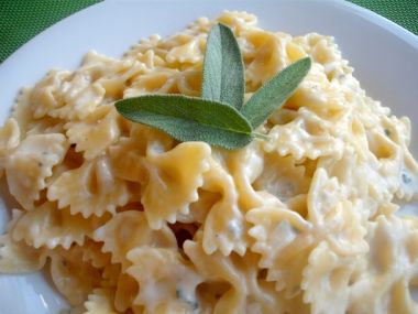 Recept Farfalle s nivovou omáčkou