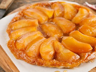 Tarte tatin - jablečný obrácený koláč