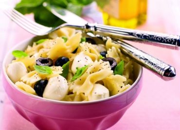 Farfalle s mozzarellou jako z restaurace